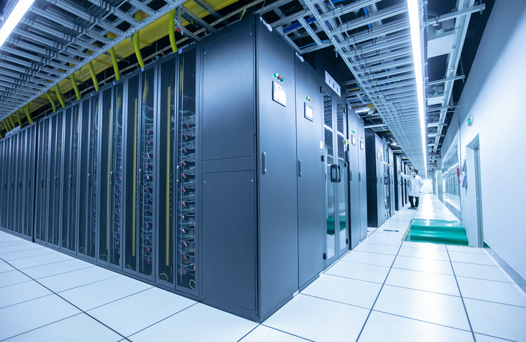 optical-transceiver-industry-surges