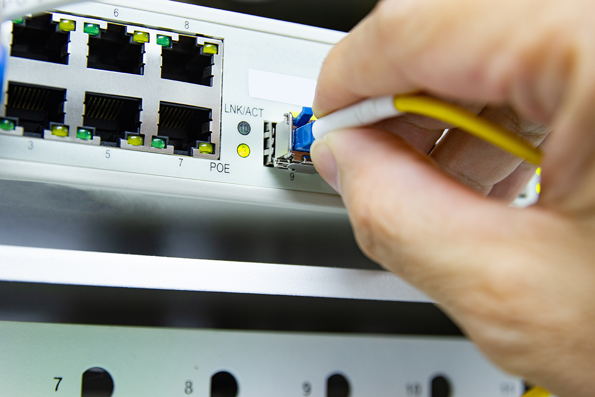 Network Transceiver 10G Transceivers for Gigabit Ethernet Networks | Carritech Optics